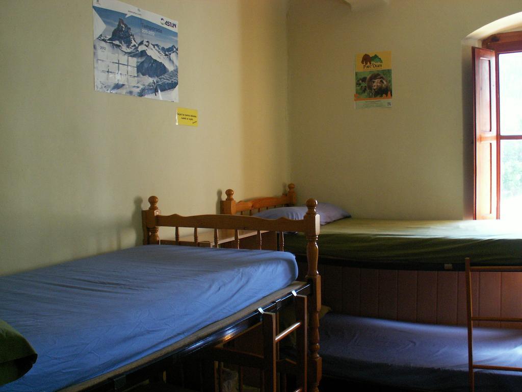 Albergue Pepito Grillo Canfranc Værelse billede